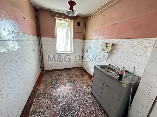Apartament 2 camere zona Torontalului — fotografia 3