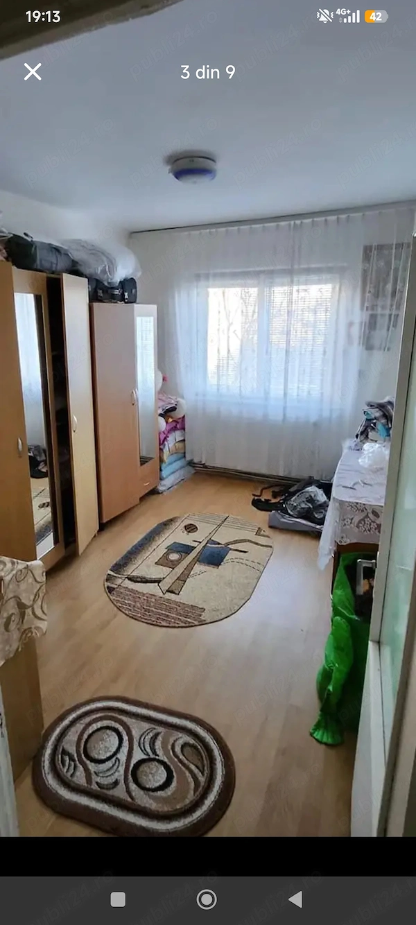 Apartament cu 3 camere zona centrală — fotografia 3