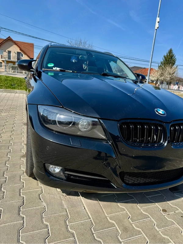 BMW 3 Series 2011 — imagine 5