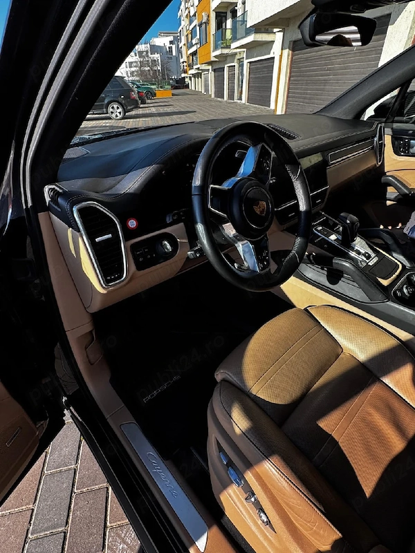 PORSCHE Cayenne 2019 — imagine 4