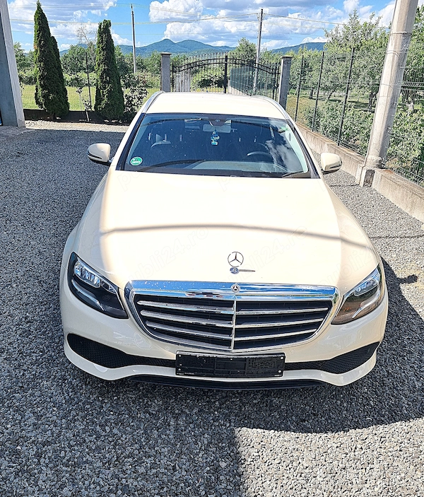 MERCEDES-BENZ E-Class 2017 — imagine 4