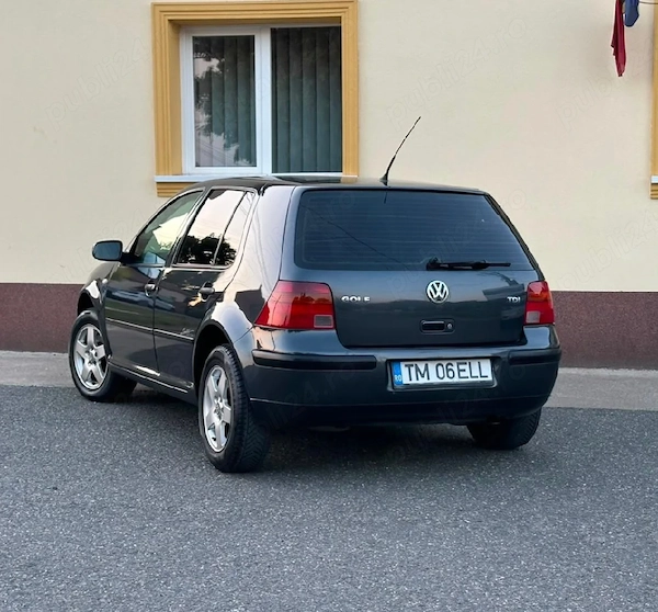 VOLKSWAGEN Golf 2003 — imagine 6