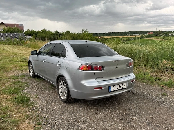 MITSUBISHI Lancer 2011 — imagine 5