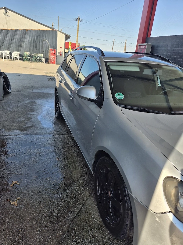 VOLKSWAGEN Golf 2011 — imagine 2