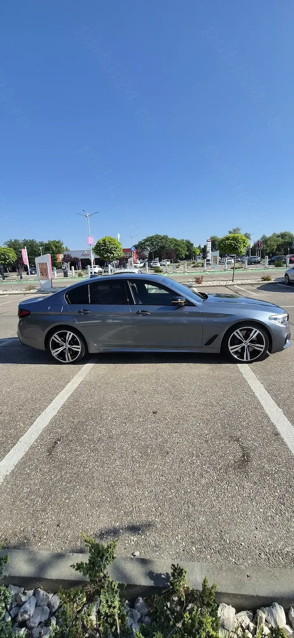 BMW 5 Series 2019 — imagine 4
