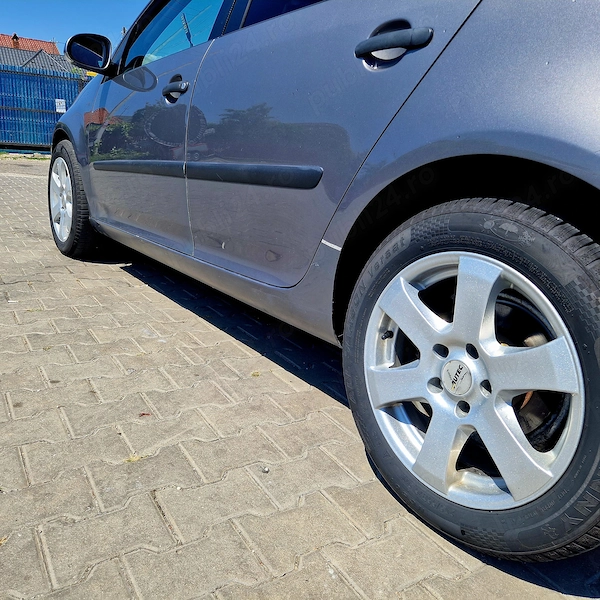 VOLKSWAGEN Golf 2005 — imagine 5