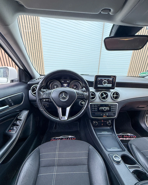 MERCEDES-BENZ GLA 2015 — imagine 6