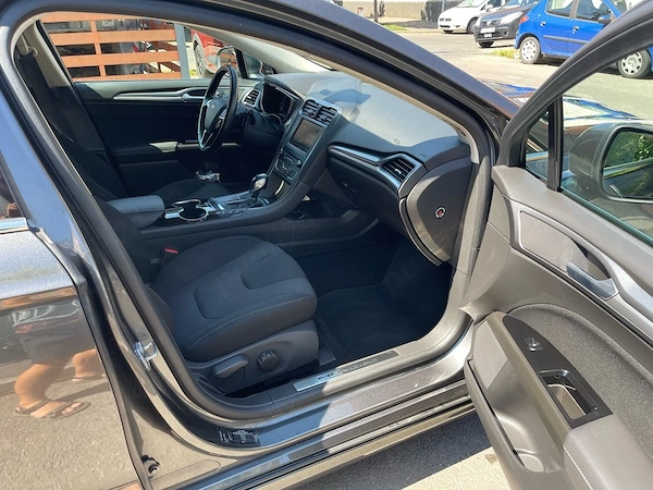 FORD Mondeo 2015 — imagine 2