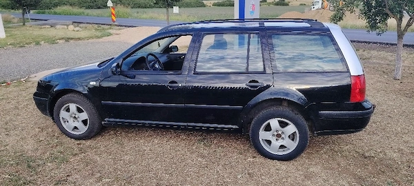 VOLKSWAGEN Golf 2002 — imagine 4
