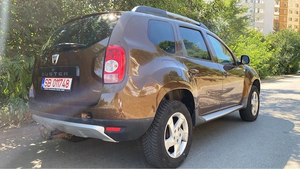DACIA Duster 2011 — imagine 3