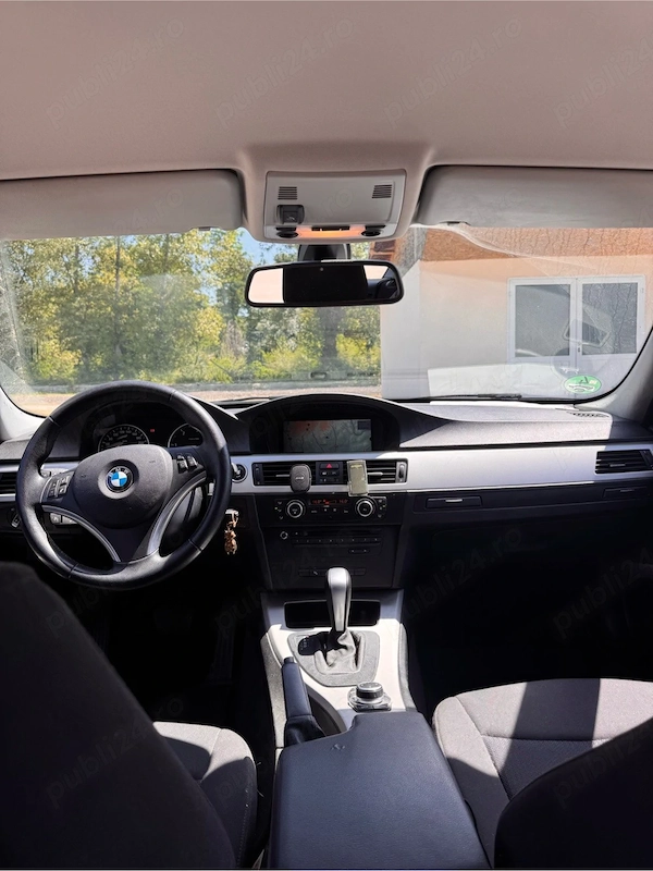 BMW 3 Series 2010 — imagine 3