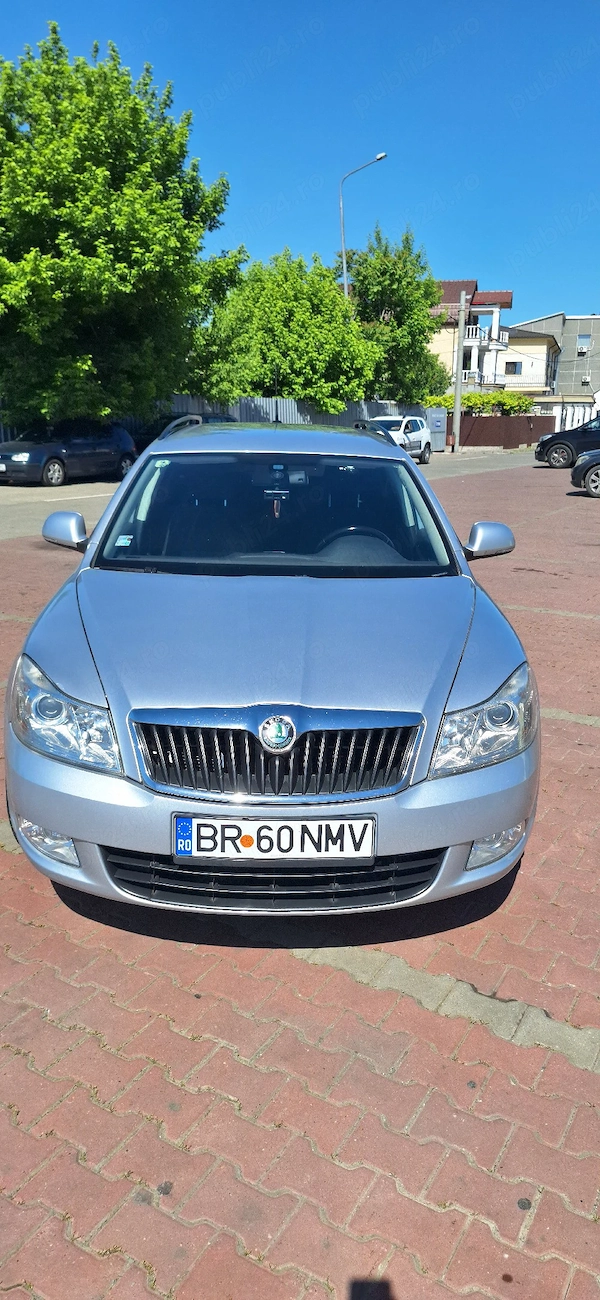 SKODA Octavia 2010 — imagine 6