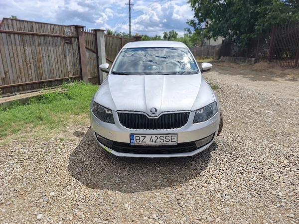SKODA Octavia 2019 — imagine 4