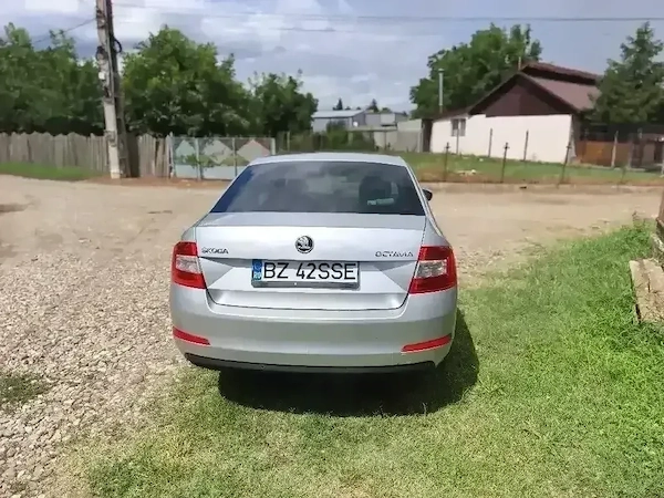 SKODA Octavia 2019 — imagine 3