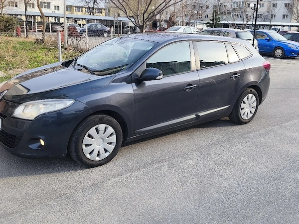 RENAULT Megane 2011 — imagine 2