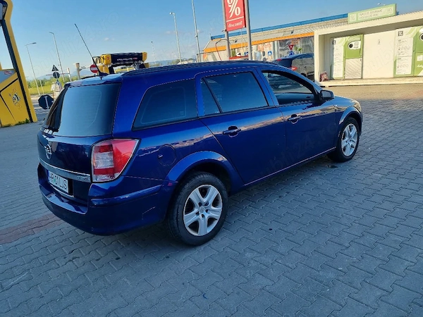 OPEL Astra 2009 — imagine 4