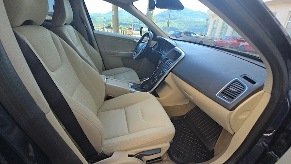 VOLVO XC60 2013 — imagine 11