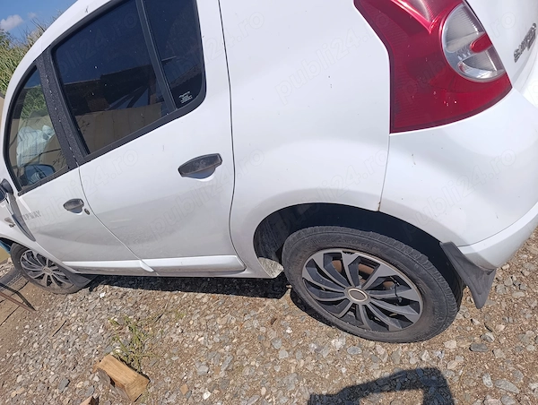 DACIA Sandero 2008 — imagine 3