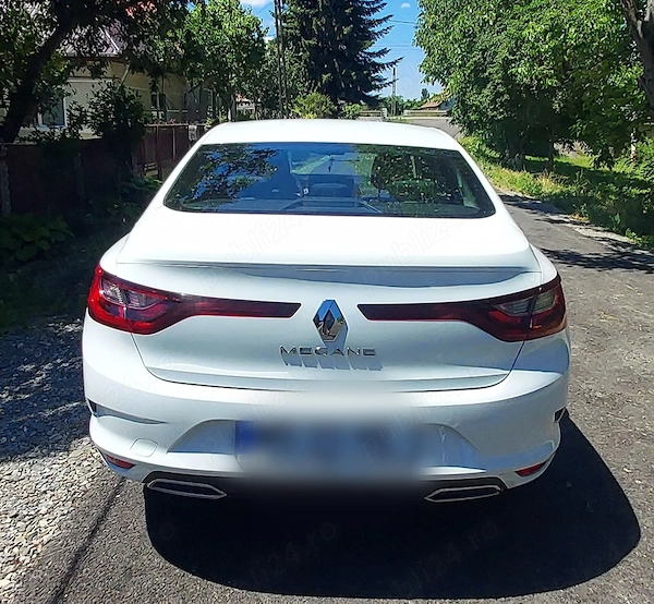 RENAULT Megane 2021 — imagine 2