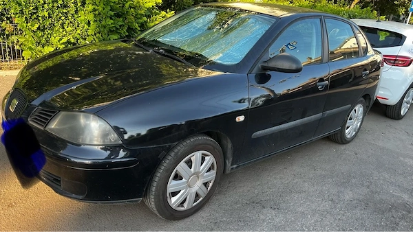 SEAT Cordoba 2009 — imagine 3