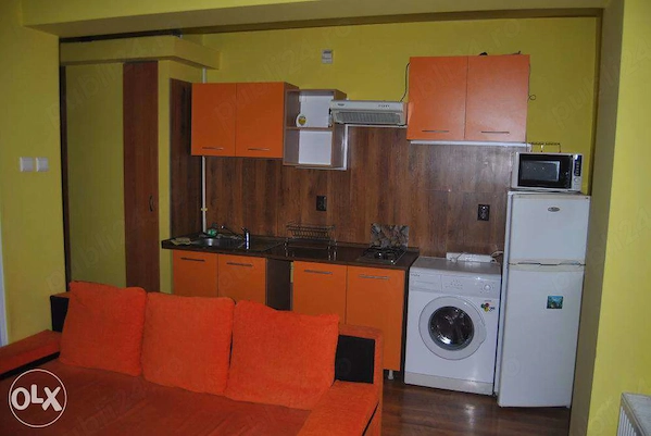 Apartament cu dormitor ,in cartierul Tudor Vladimirescu, langa Universitatea Dimitrie Cantemir" — fotografia 3