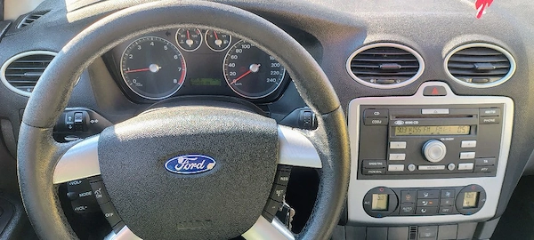 FORD Focus 2005 — imagine 5