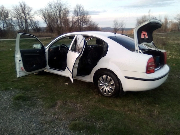 SKODA Superb 2006 — imagine 5
