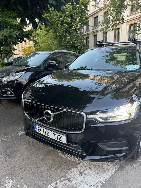 VOLVO XC60 2019 — imagine 5