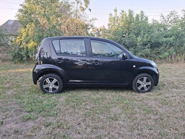 DAIHATSU Sirion 2008 — imagine 4