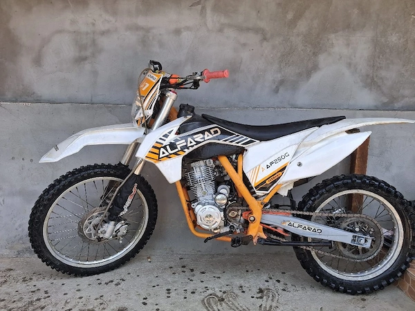 Cross 250cc