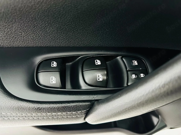 NISSAN Qashqai 2019 — imagine 14