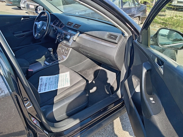 VOLKSWAGEN Passat 2010 — imagine 8
