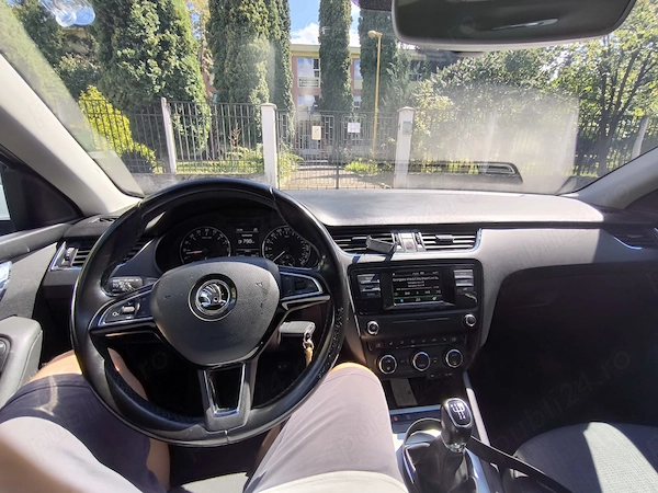 SKODA Octavia 2017 — imagine 4