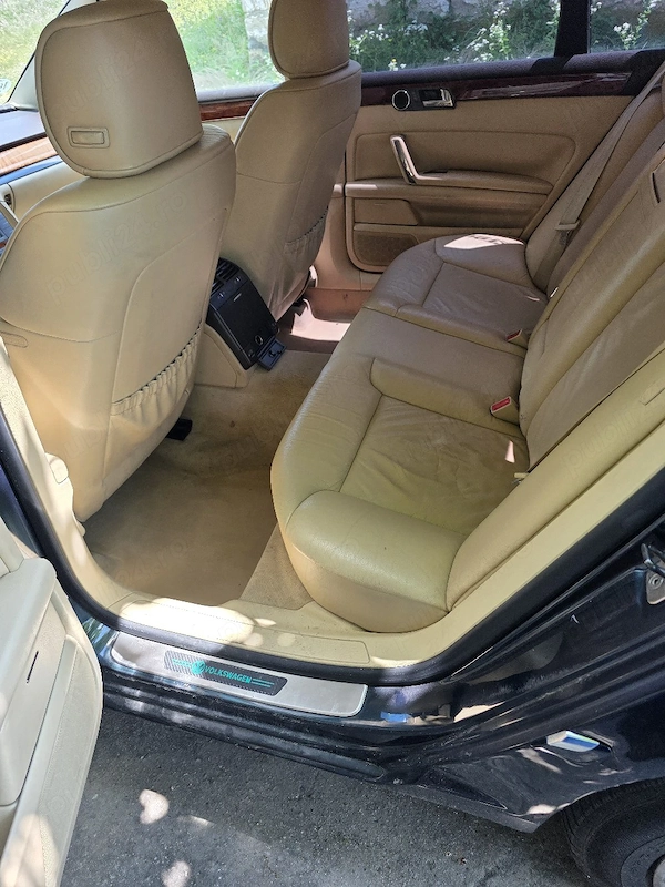 VOLKSWAGEN Phaeton