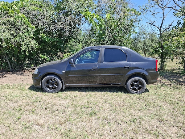 DACIA Logan 2012 — imagine 3