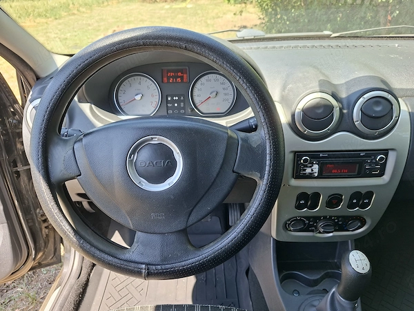 DACIA Logan 2012 — imagine 7