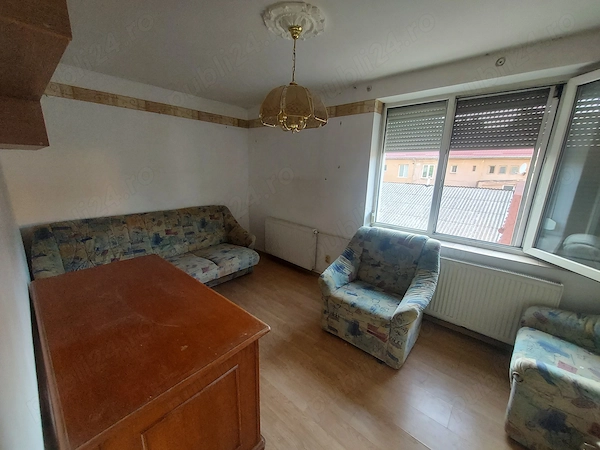 Apartament cu 2 camere de vânzare în Marghita — fotografia 3