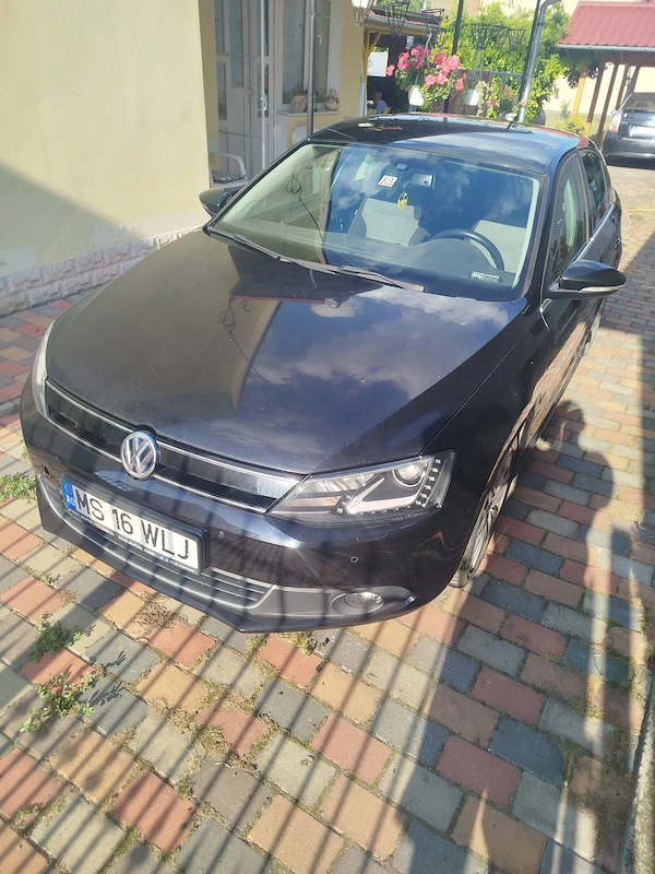 VOLKSWAGEN Jetta 2013 — imagine 7