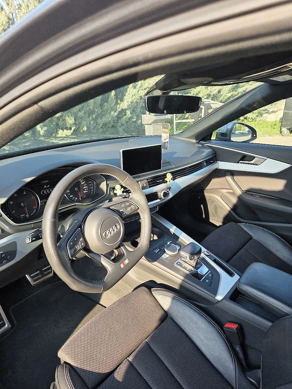 AUDI A4 2019 — imagine 10