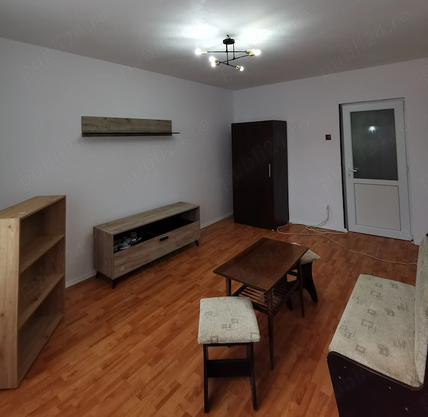 Apartament 3 camere, parter, mobilat și utilat, zona Constructorilor — fotografia 3