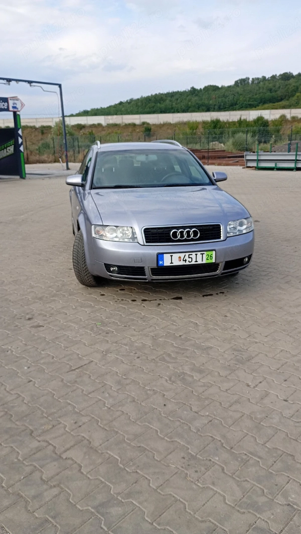 AUDI A4 2004 — imagine 2
