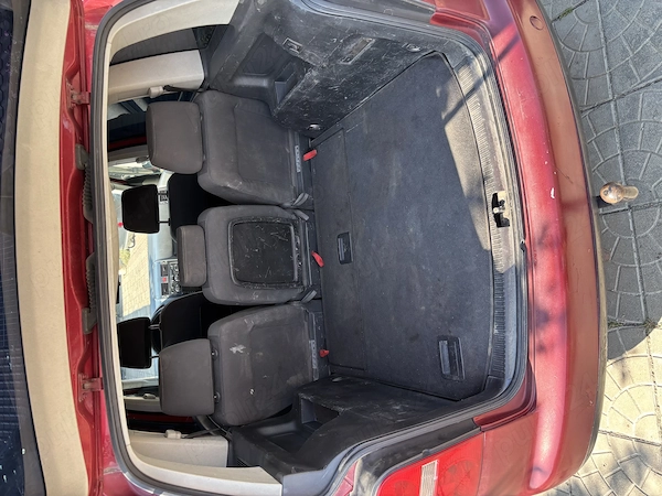 VOLKSWAGEN Touran 2004 — imagine 4