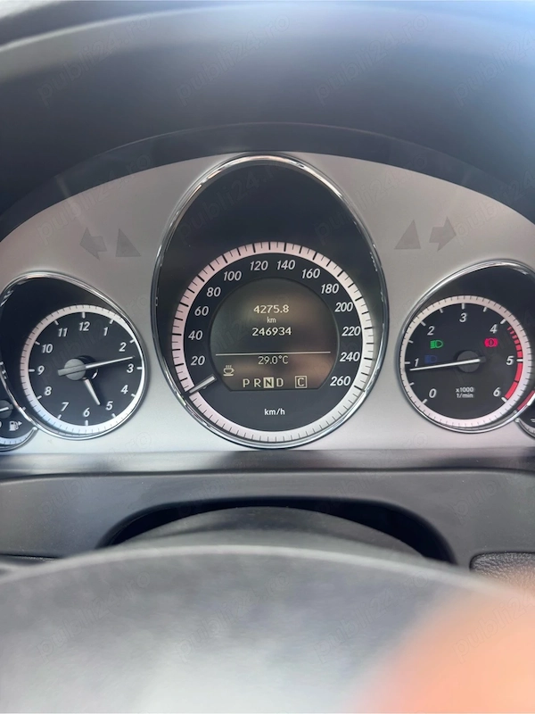 MERCEDES-BENZ E-Class 2010 — imagine 6