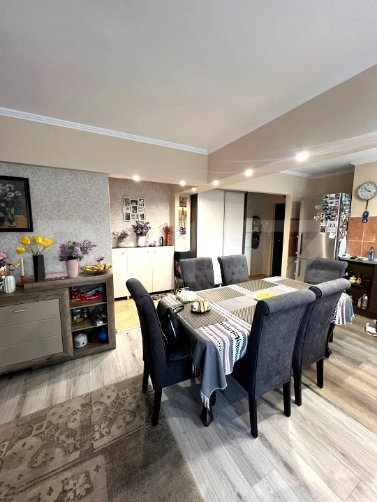 Apartament 4 camere, 86 mp, balcon, 2 băi, etaj intermediar, Manastur — fotografia 3