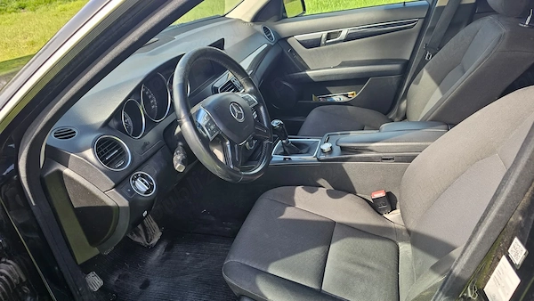 MERCEDES-BENZ C-Class 2011 — imagine 6