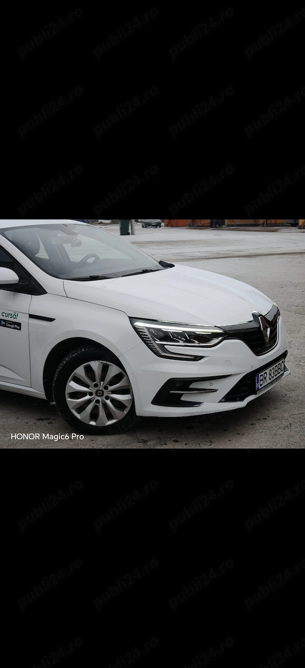 RENAULT Megane 2022 — imagine 5