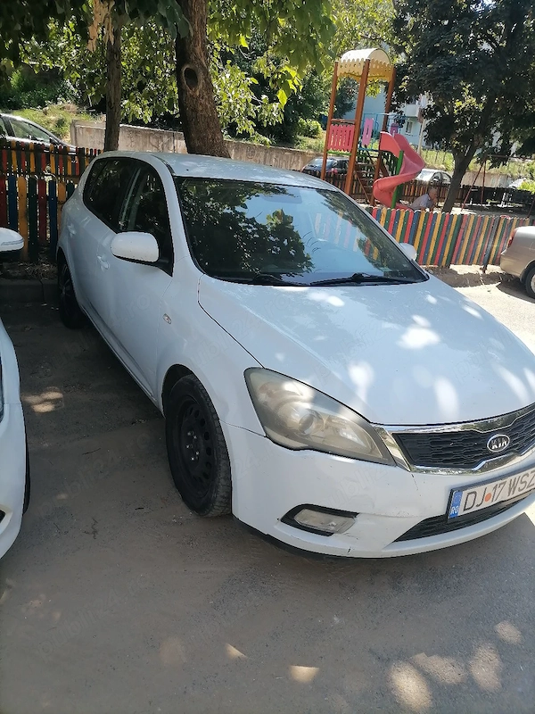 KIA Ceed 2012 — imagine 4
