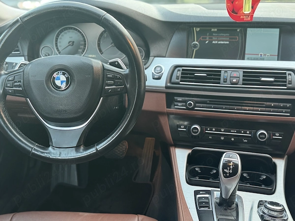 BMW 5 Series 2011 — imagine 5