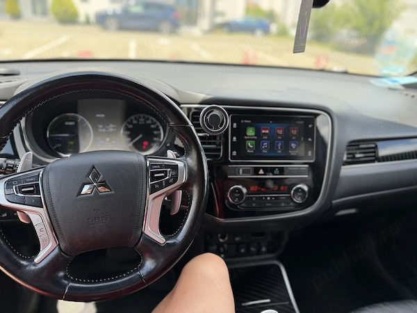 MITSUBISHI Outlander 2019 — imagine 8