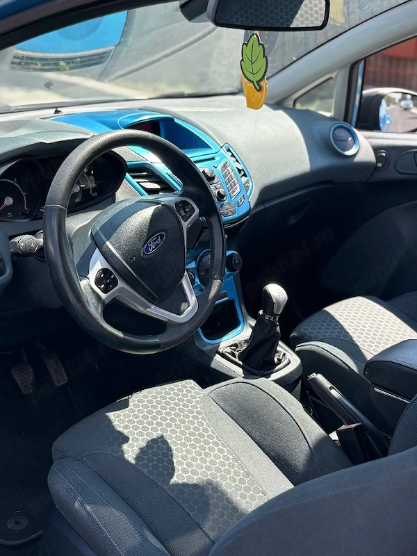 FORD Fiesta 2010 — imagine 4